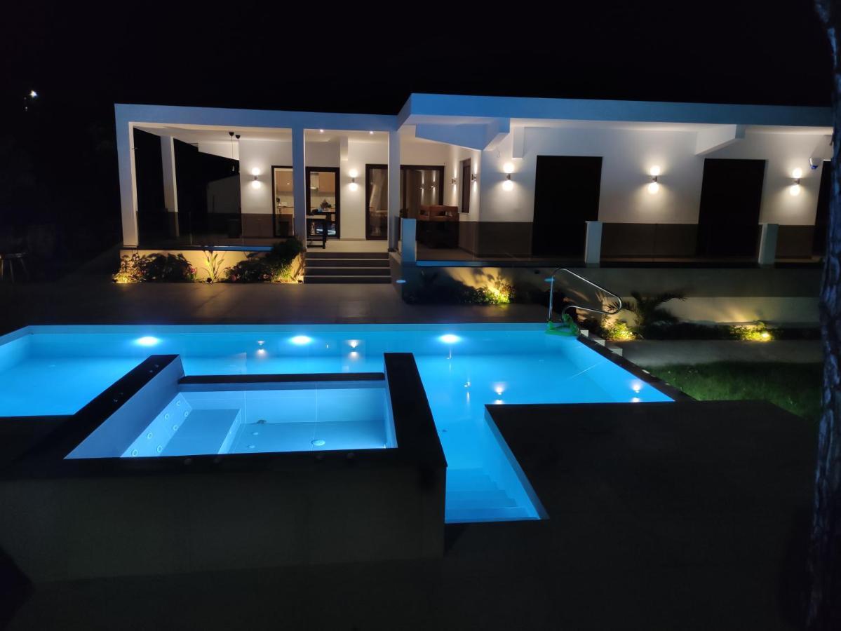 Luxury Villa Anemone With Private Pool Παστίδα Εξωτερικό φωτογραφία
