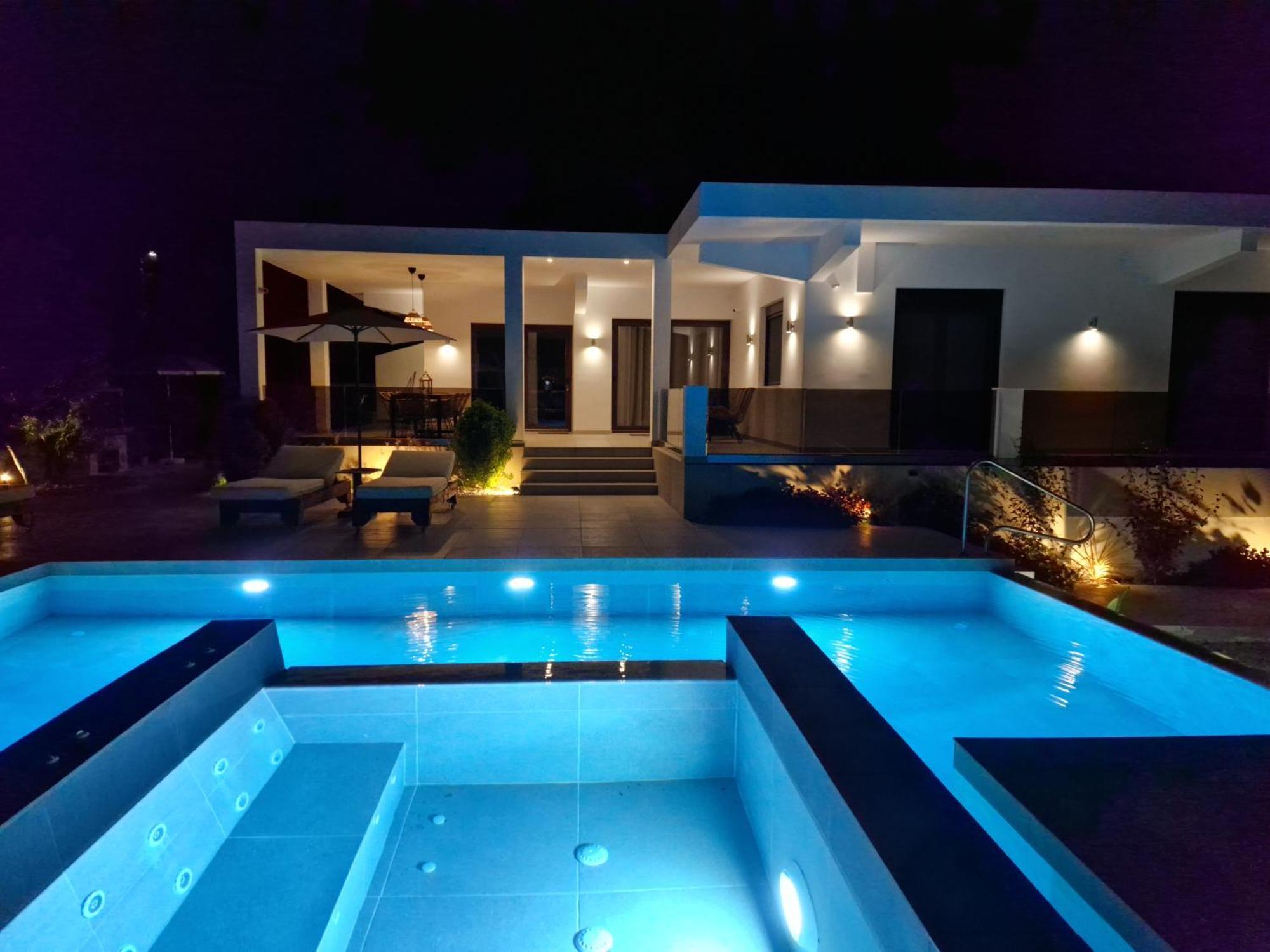 Luxury Villa Anemone With Private Pool Παστίδα Εξωτερικό φωτογραφία